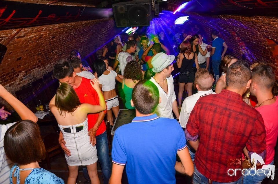 NMD Student's Party în Club Escape, 