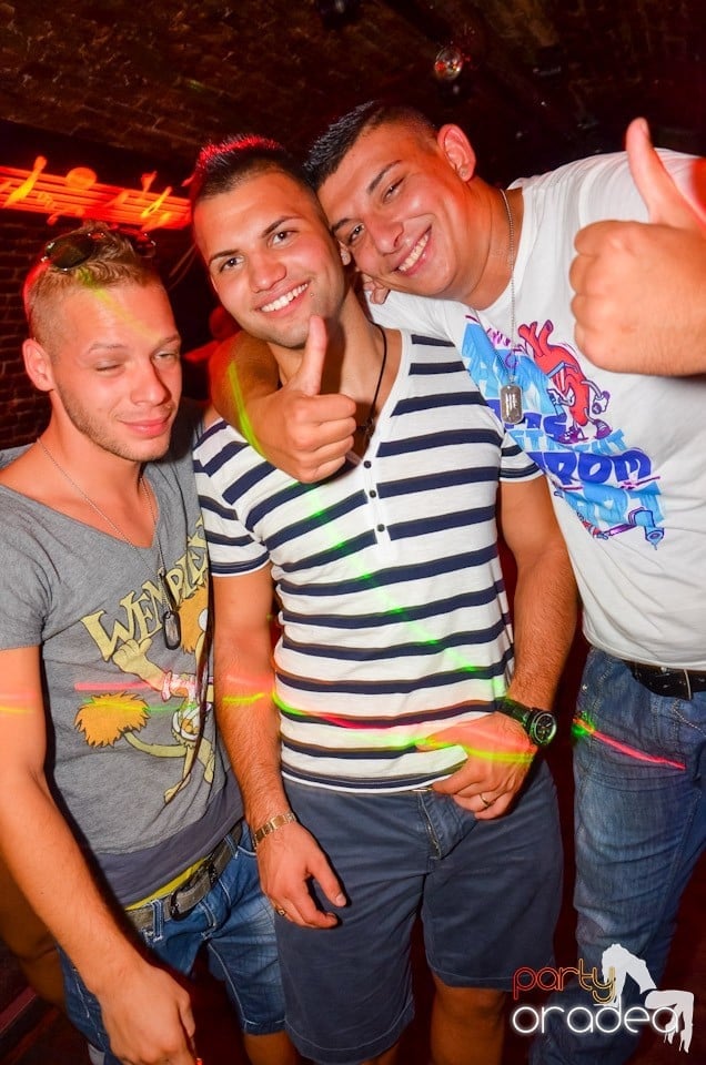 NMD Student's Party în Club Escape, 