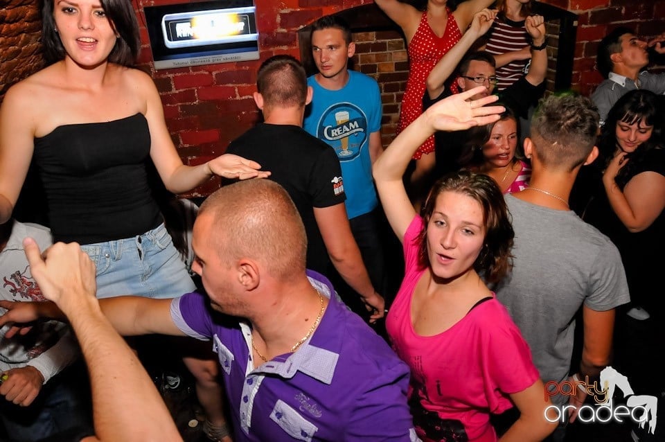 NMD Student's Party în Club Escape, 