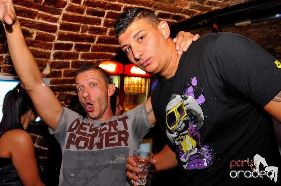 NMD Student's Party în Club Escape, 