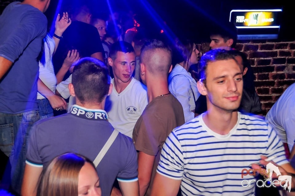 NMD Student's Party în Club Escape, Escape