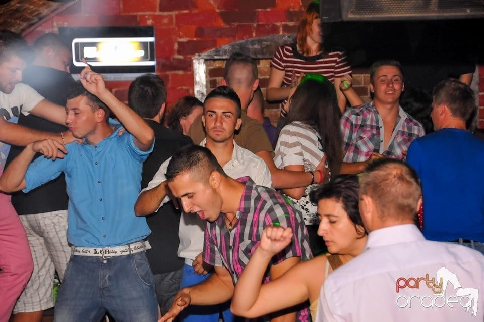 NMD Student's Party în Club Escape, 