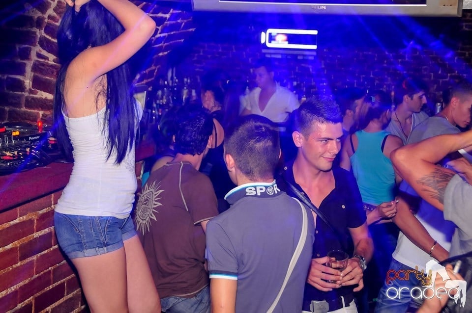 NMD Student's Party în Club Escape, 