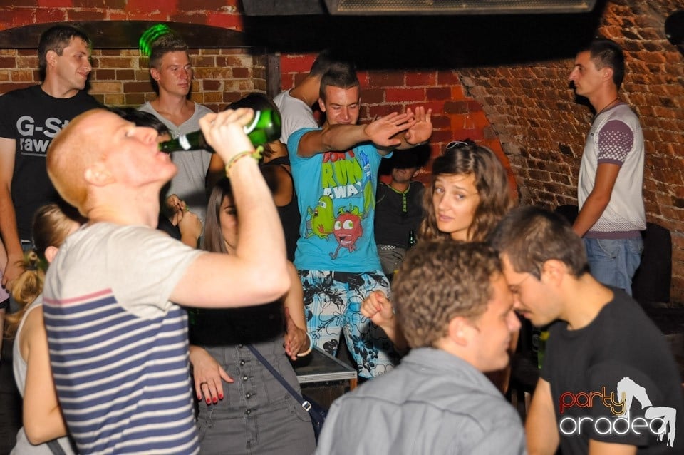 NMD Student's Party în Club Escape, 