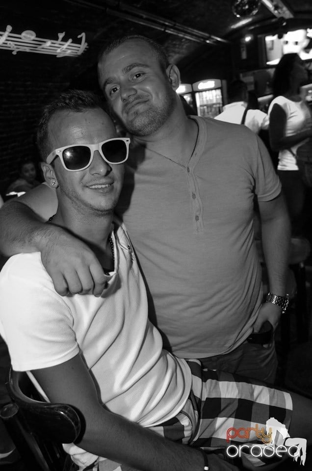 NMD Student's Party în Club Escape, 