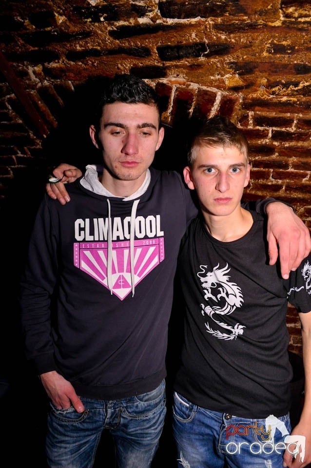 NMD Valentine's Party în Escape, 