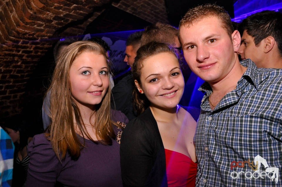 NMD Valentine's Party în Escape, 