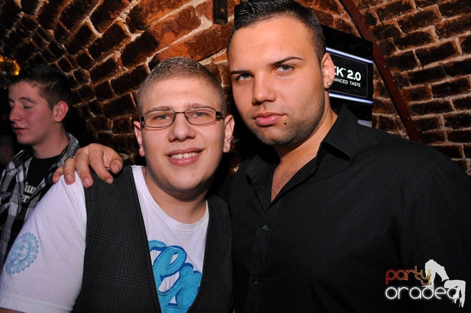 NMD Valentine's Party în Escape, 