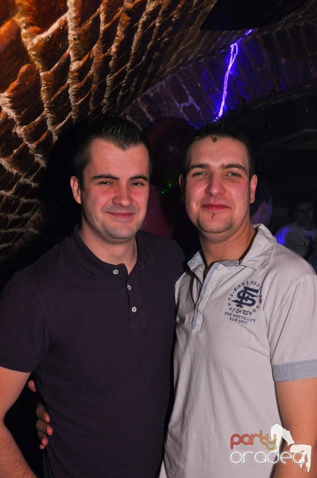 NMD Valentine's Party în Escape, 