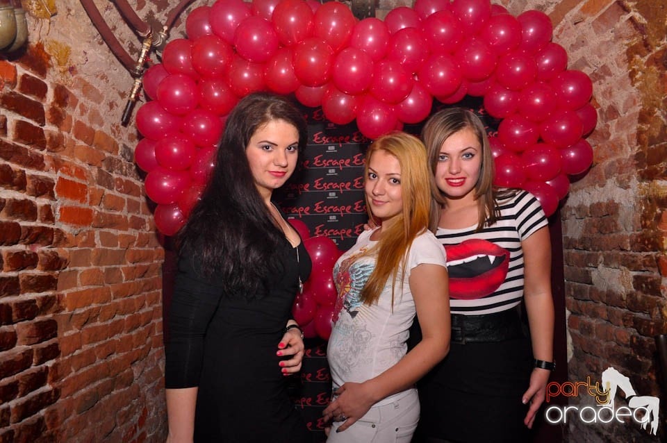 NMD Valentine's Party în Escape, 