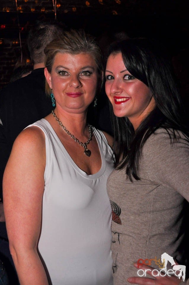 NMD Valentine's Party în Escape, 