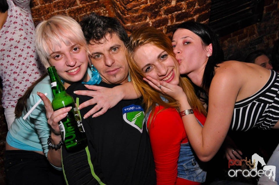 NMD Valentine's Party în Escape, 