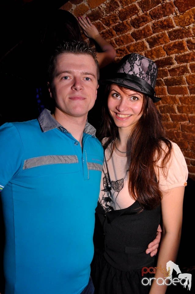 NMD Valentine's Party în Escape, 