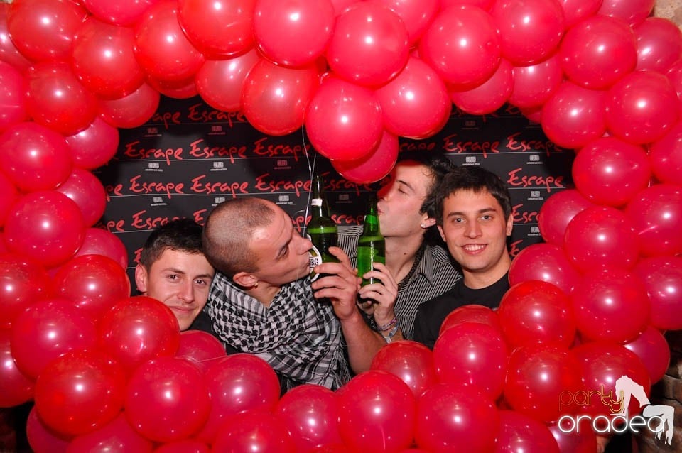 NMD Valentine's Party în Escape, 