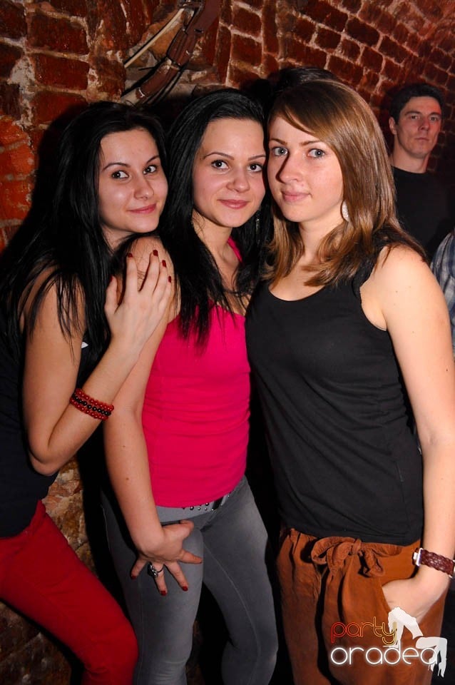 NMD Valentine's Party în Escape, 