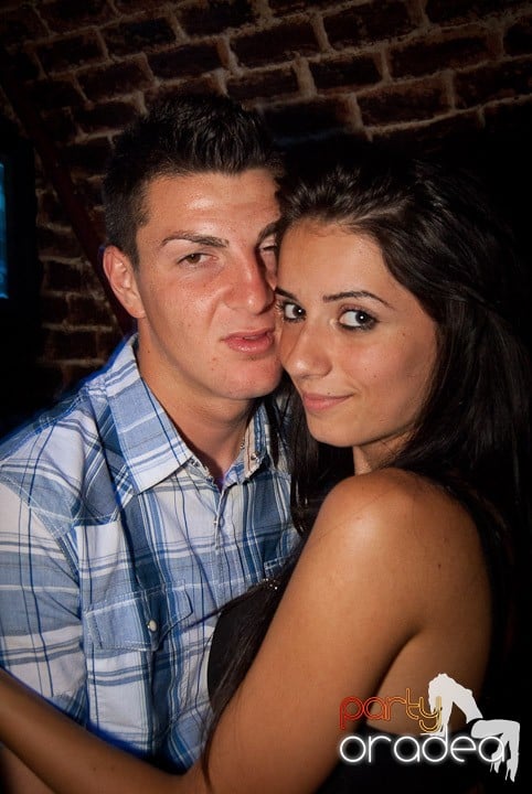 Noapte de distracţie în Escape, 