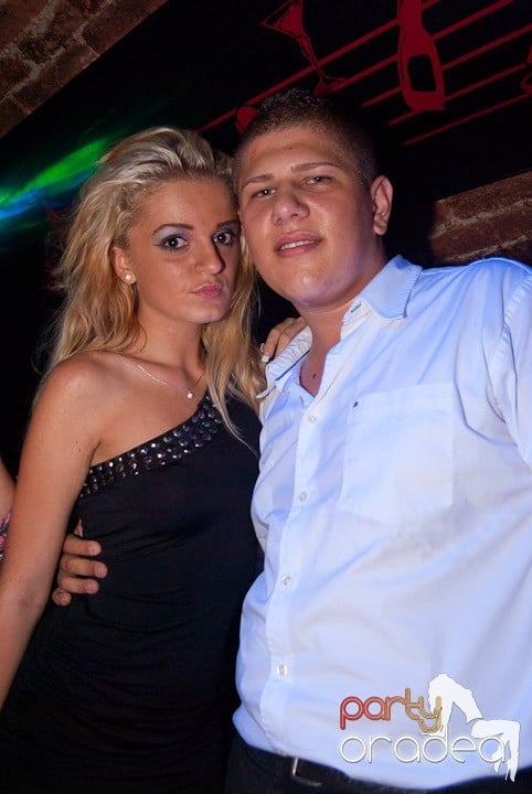 Noapte de distracţie în Escape, 