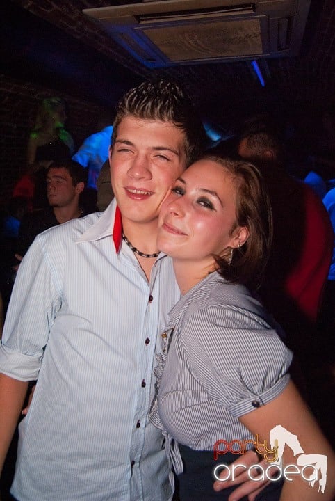 Noapte de distracţie în Escape, 