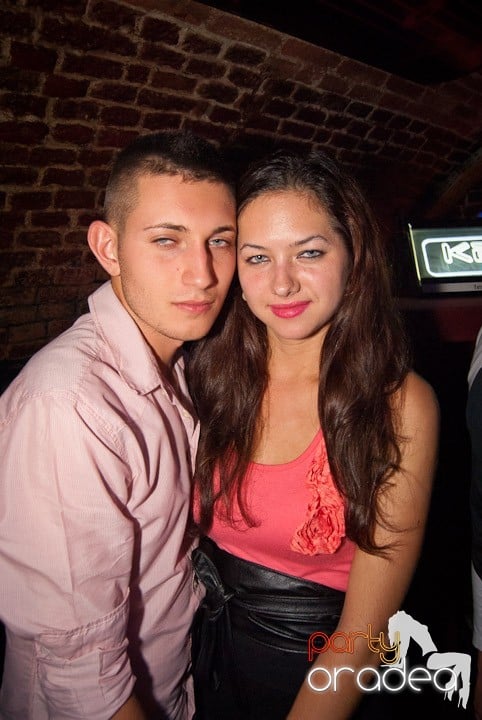 Noapte de distracţie în Escape, 