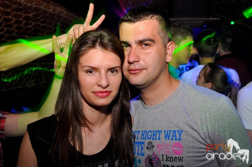 Noapte fierbinte în Escape,
