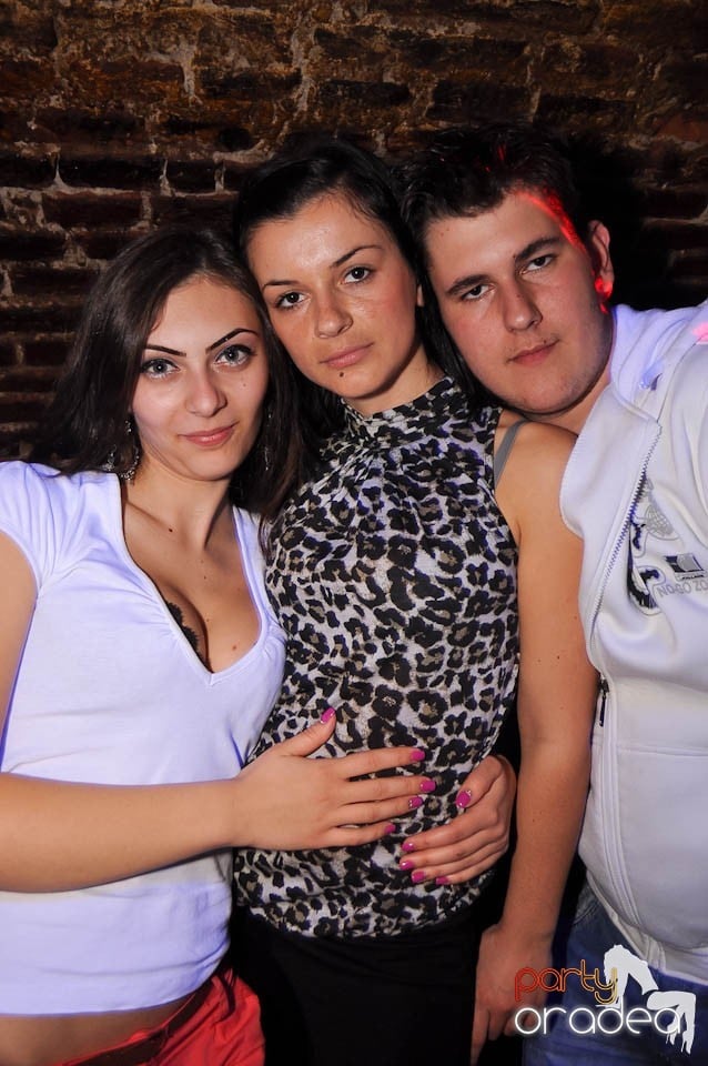 Noapte fierbinte în Escape,