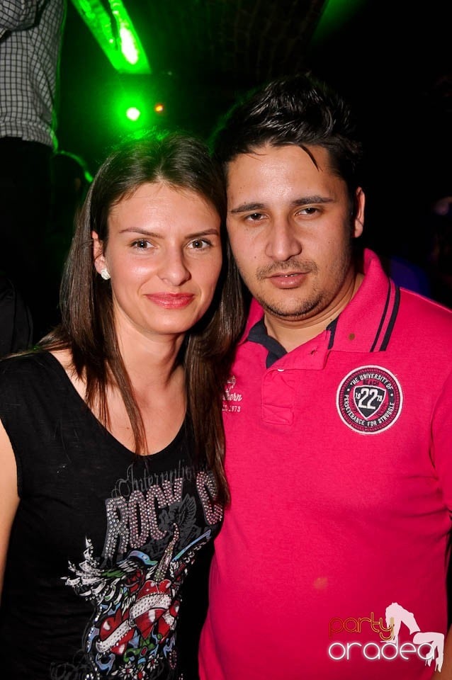 Noapte fierbinte în Escape,