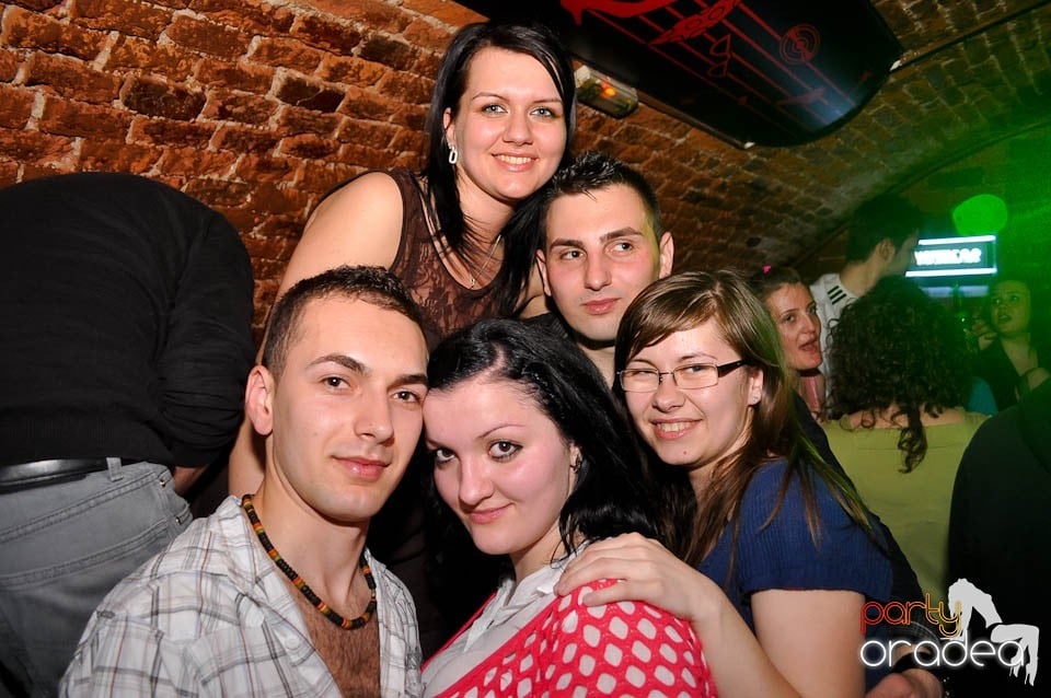 Noapte fierbinte în Escape,