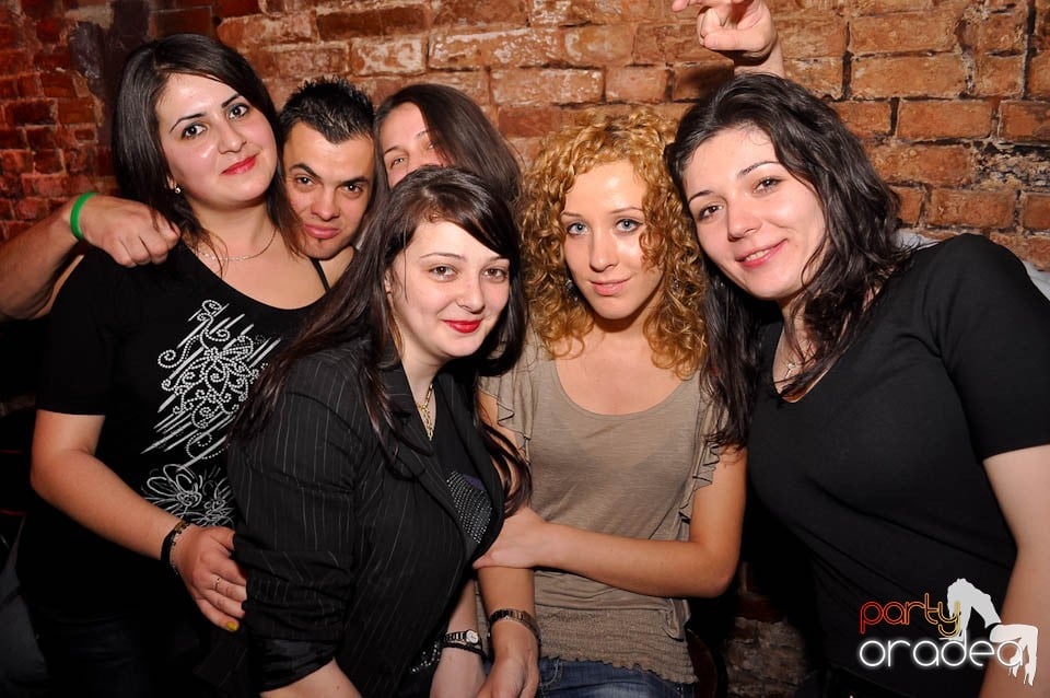 Noapte fierbinte în Escape,