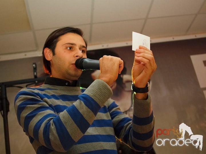 Noaptea albă a reducerilor, Lotus Center