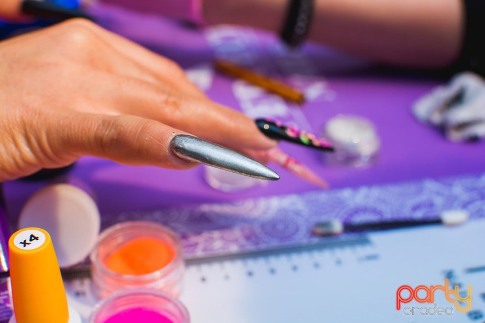 Noutăţi şi tendinţe în materie de beauty by Estetika Profesional, Lotus Center
