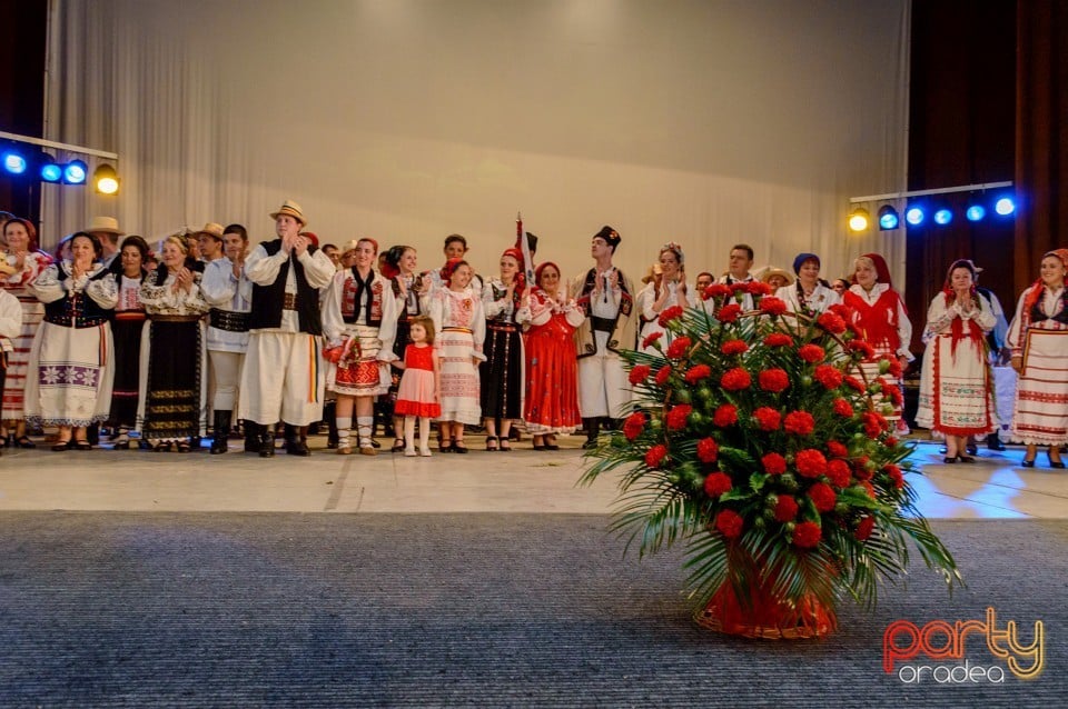 Nunta de aur pentru Nuntaşii Bihorului, Casa de Cultură a Sindicatelor din Oradea