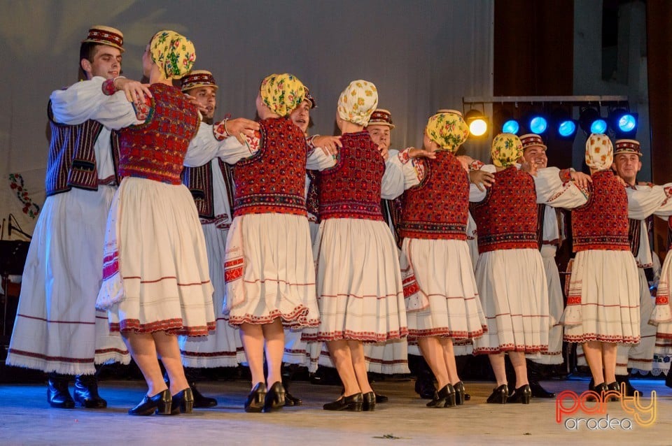 Nunta de aur pentru Nuntaşii Bihorului, Casa de Cultură a Sindicatelor din Oradea