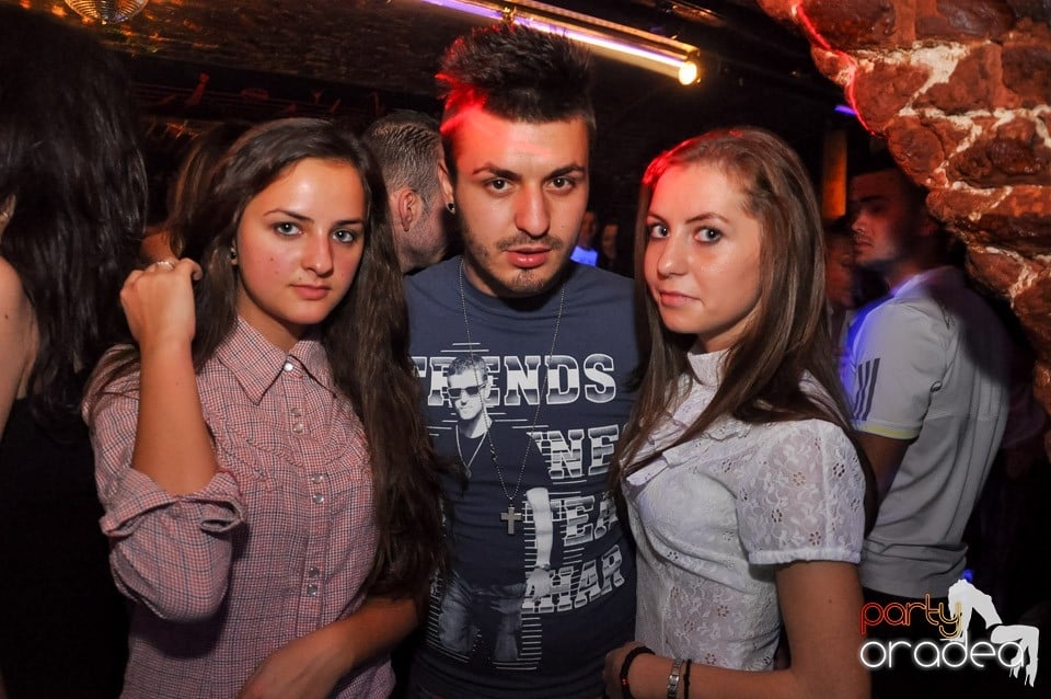 O nouă ediţie a petrecerilor 