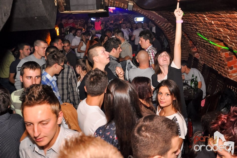 O nouă ediţie a petrecerilor 