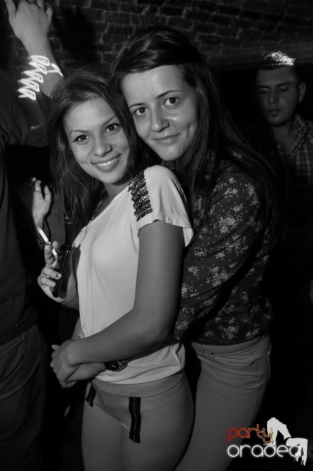 O nouă ediţie a petrecerilor 