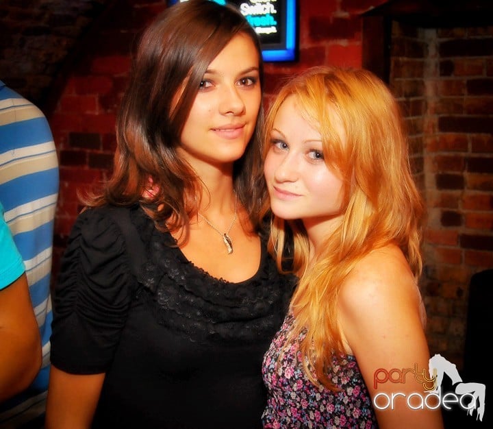 O nouă petrecere în Escape, 