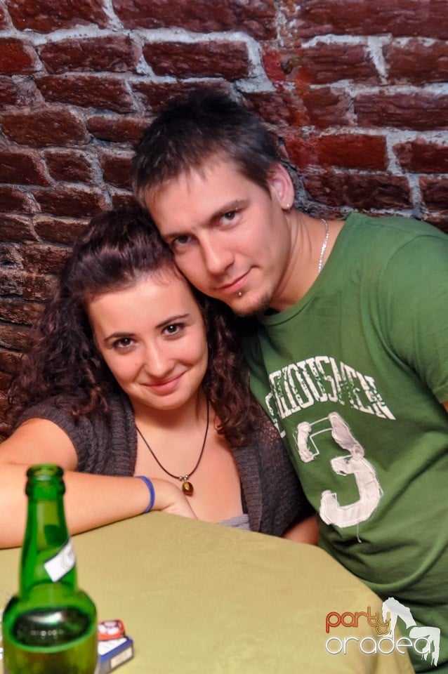 O nouă petrecere studenţească tip NMD,