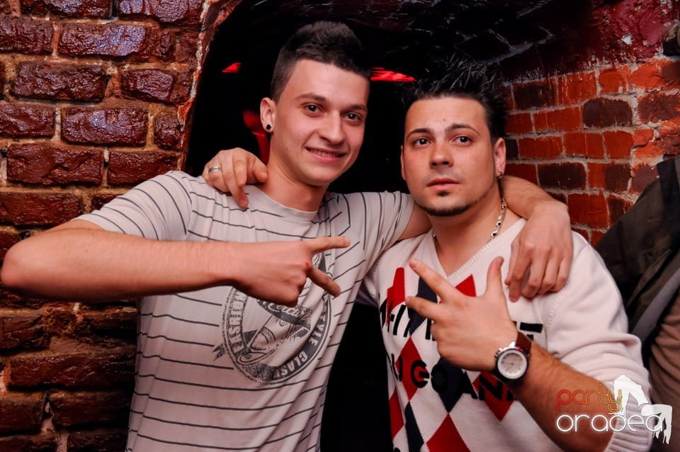 O nouă petrecere studenţească tip NMD,