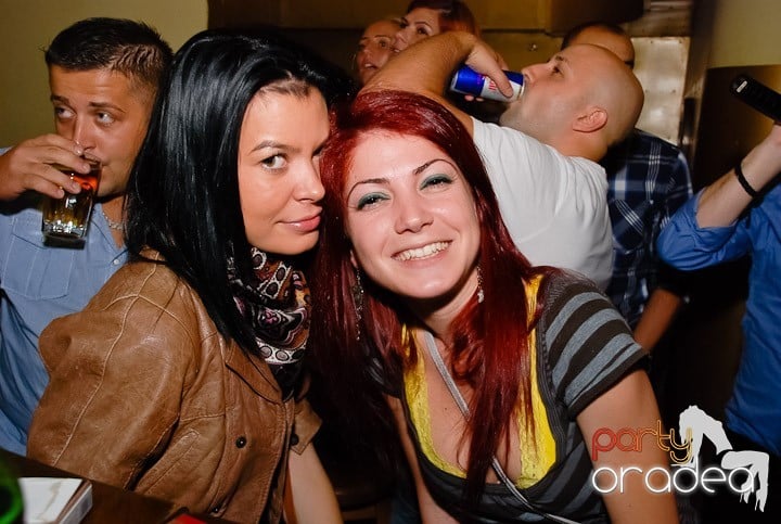 O seară cu cântec la Yellow Submarine, 