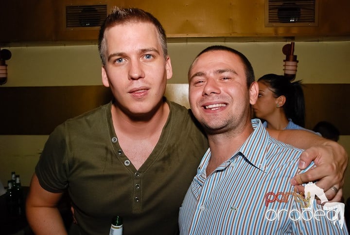 O seară cu cântec la Yellow Submarine, 