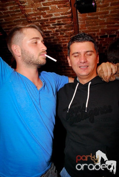 O zi obişnuită în Escape - party la maxim!,