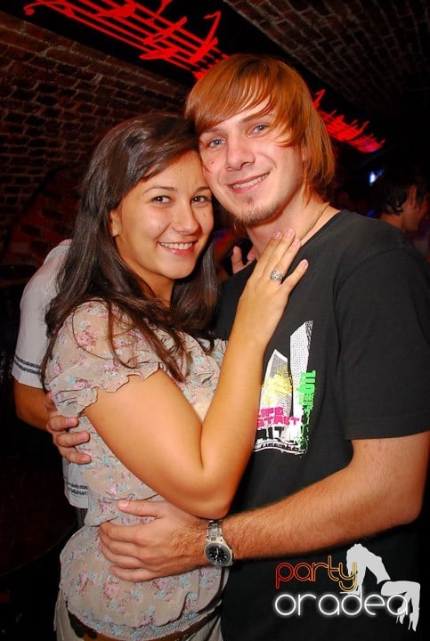 O zi obişnuită în Escape - party la maxim!, 