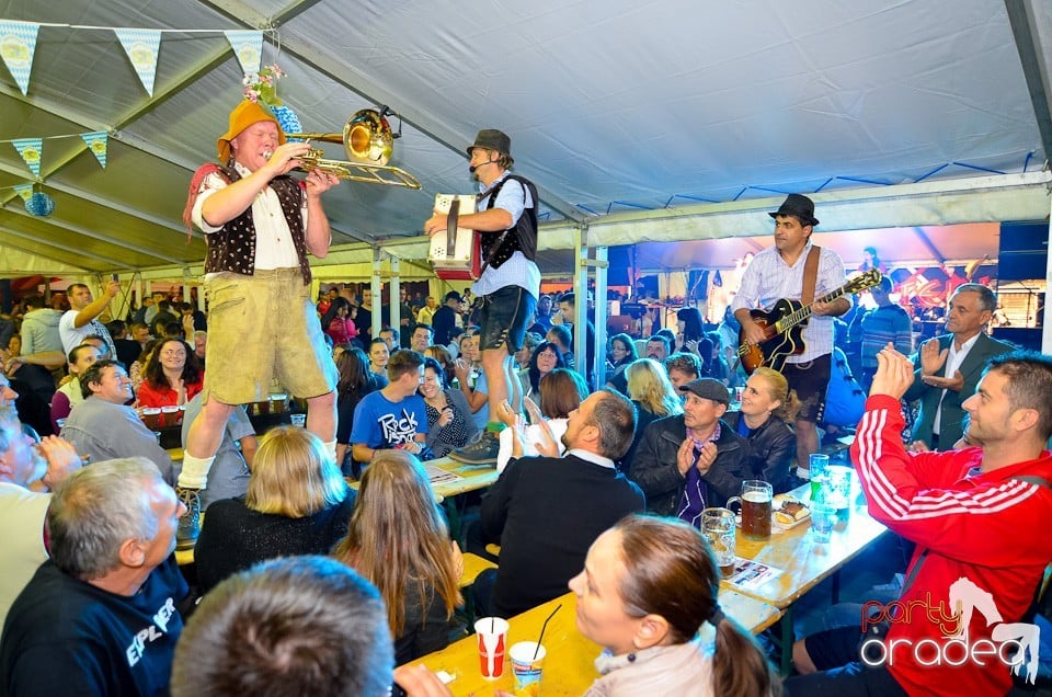 Oktoberfest la Hotel Ramada, Terasa The Hub, Hotel Ramada