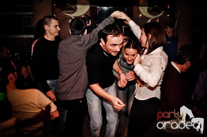 Old School party continuă!, 