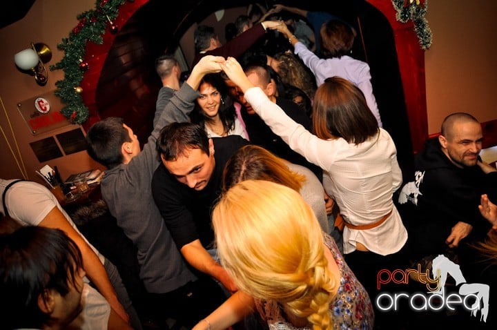 Old School party continuă!, 