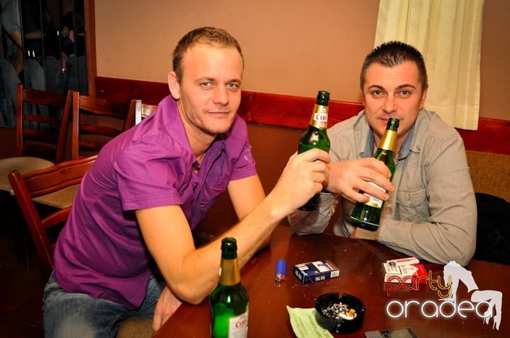 Old School party continuă!, 