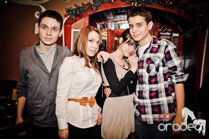 Old School party continuă!, 