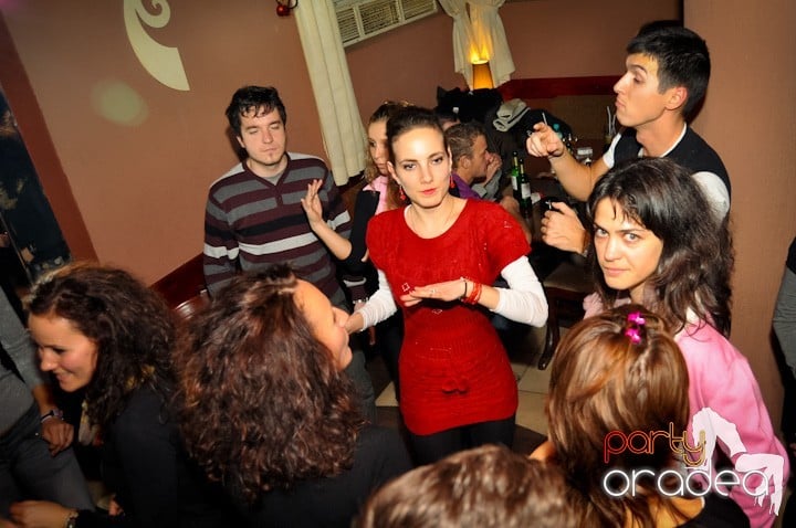 Old School party continuă!, 