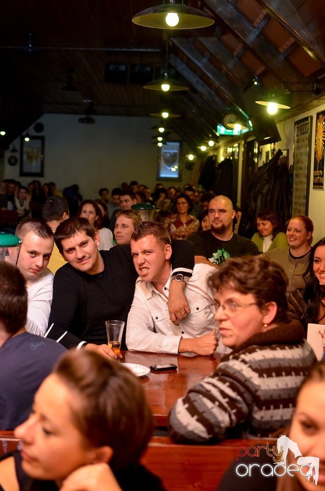 Open Stage în Queen's, Queen's Music Pub