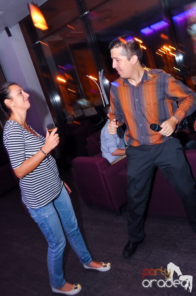 Orădenii cântă în Blondy's Art Café, 